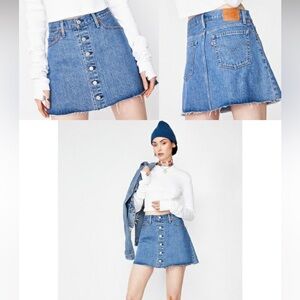 LEVI a-line denim mini skirt size 28
